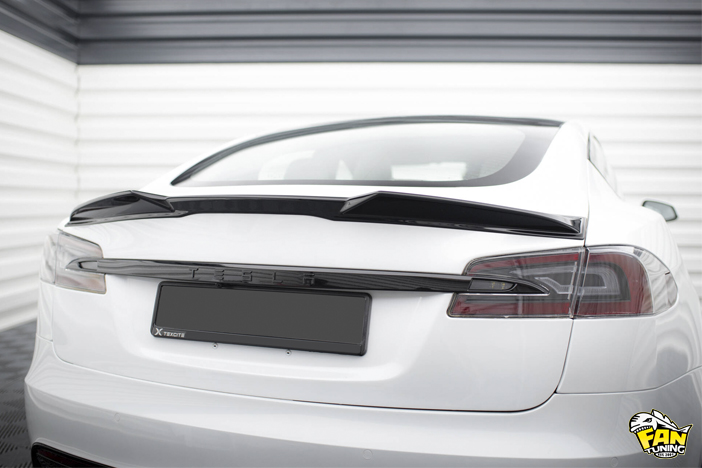 Спойлер на багажник на Теслу Модел С Плейд (Tesla Model S Plaid) 2021 модельного года