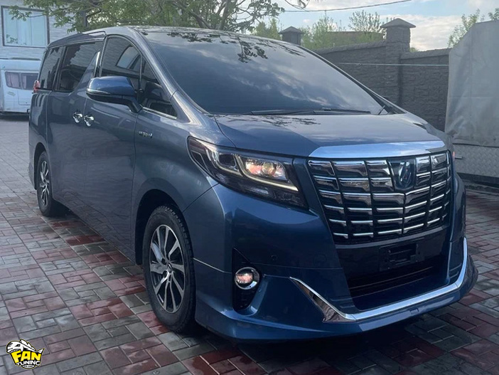 Аэродинамический обвес Моделлиста (Modellista) на Тойота (Toyota) Alphard H30 2015-2017