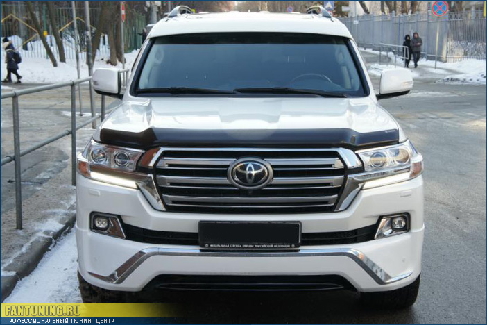 Козырек на лобовое стекло Toyota Land Cruiser 200