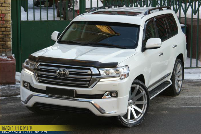 Козырек на лобовое стекло Toyota Land Cruiser 200