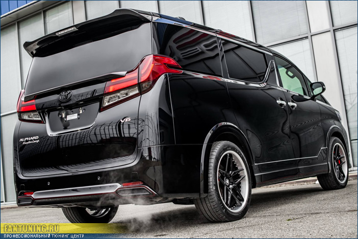 Аэродинамический обвес Альфа (Alpha) на Toyota Alphard