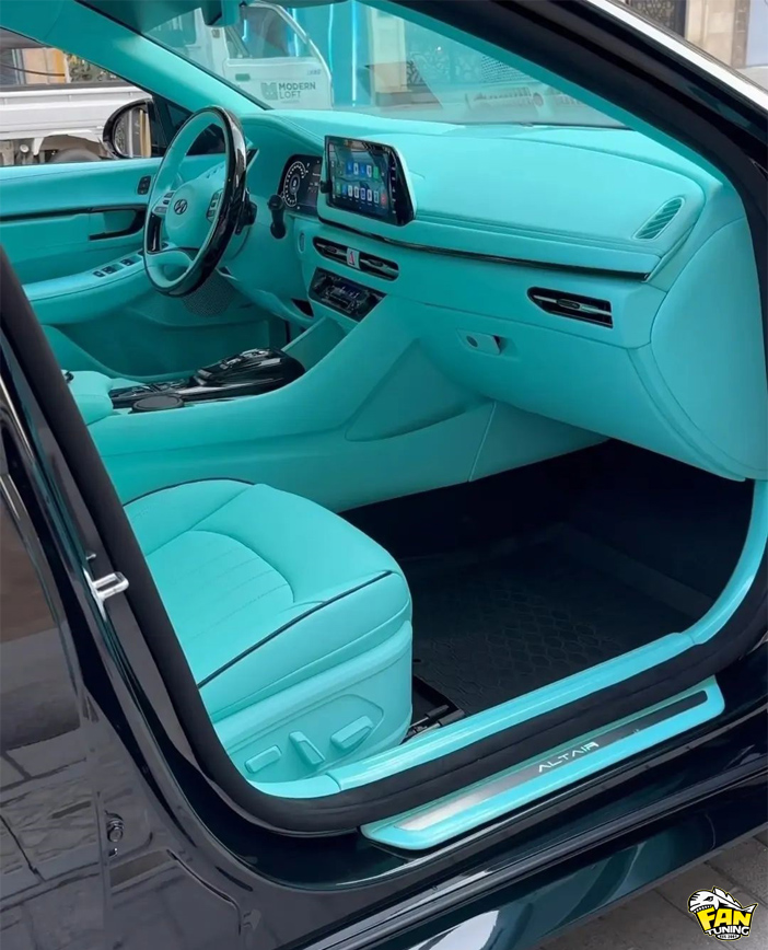 Однотонный дизайн пошива салона