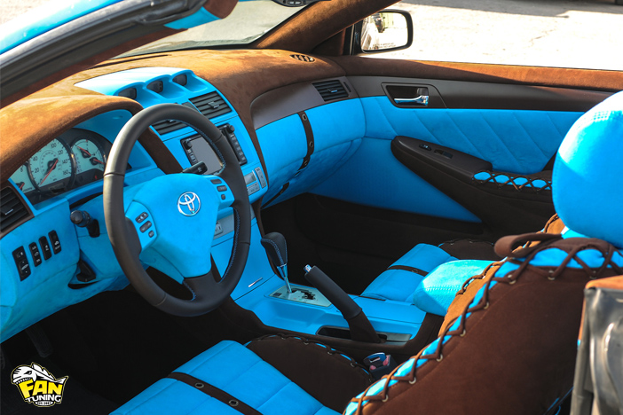 Дизайн пошива салона с цветовыми акцентами