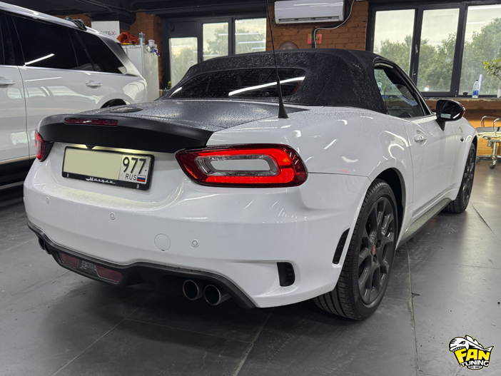 Небольшой ремонт тента кабриолета Abarth 124 Spider