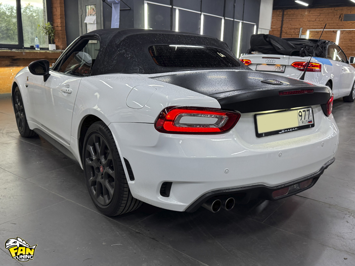 Небольшой ремонт тента кабриолета Abarth 124 Spider