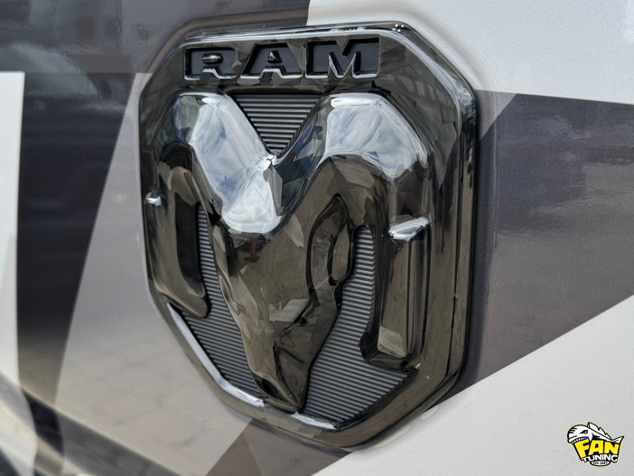 Изготовление карбонового капота в стиле TRX на RAM 1500