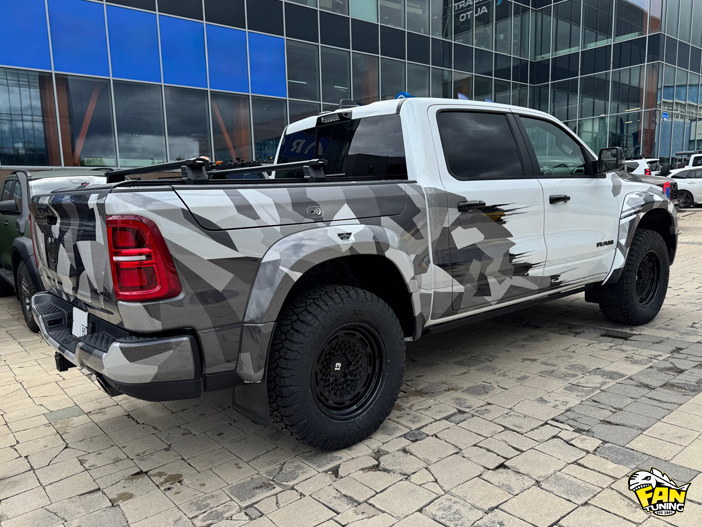 Изготовление карбонового капота в стиле TRX на RAM 1500