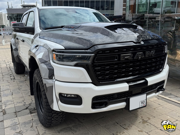 Изготовление карбонового капота в стиле TRX на RAM 1500