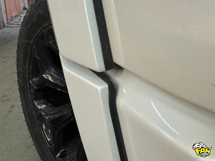 Установка расширителей колесных арок и брызговиков на РАМ (RAM) 1500  2018 года