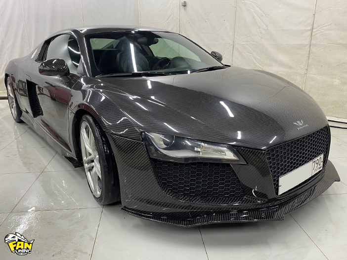 Ремонт карбонового бампера на Ауди (Audi) R8