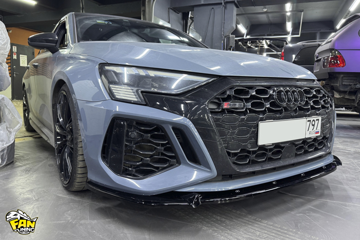 Установка губы переднего бампера и спойлера на багажник на Ауди (Audi) RS3