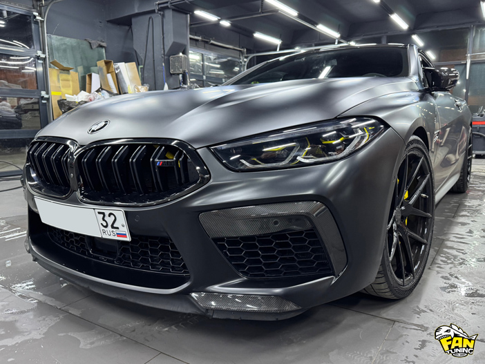 Замена ремней безопасности на индивидуальные дизайнерские на БМВ (BMW) M8 F92