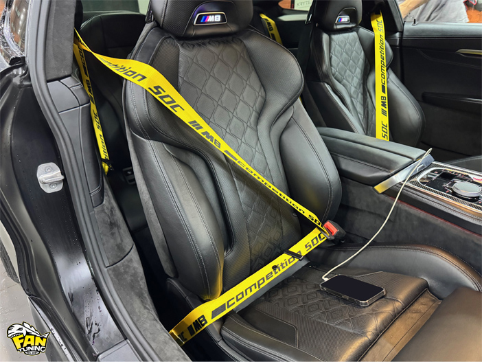 Замена ремней безопасности на индивидуальные дизайнерские на БМВ (BMW) M8 F92