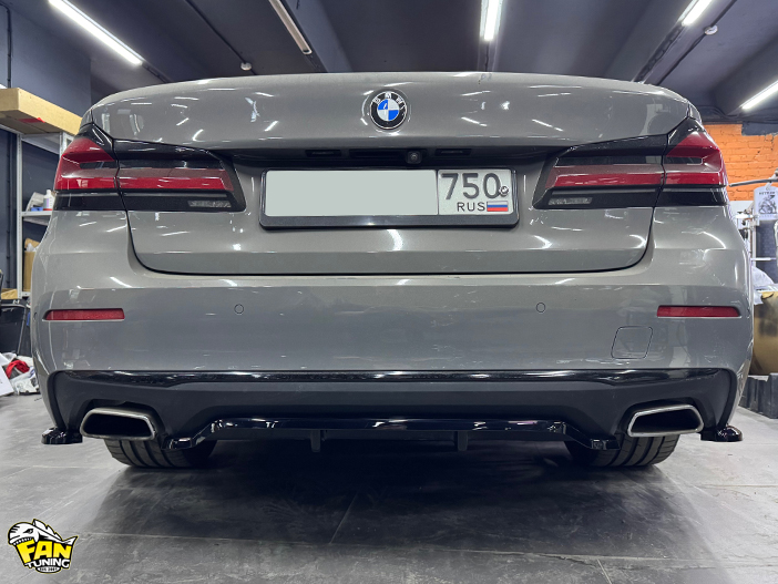 Продолжение тюнинга БМВ (BMW) G30 - установка обвеса