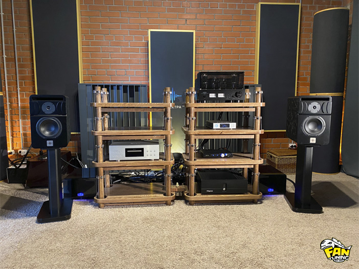 Ламинация кованным карбоном корпусов колонок Hi-End акустики