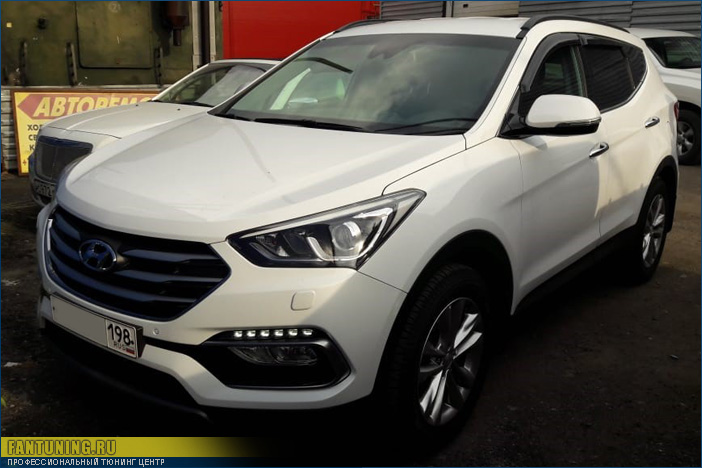 Перетяжка руля в автомобильную кожу на Hyundai Santa Fe