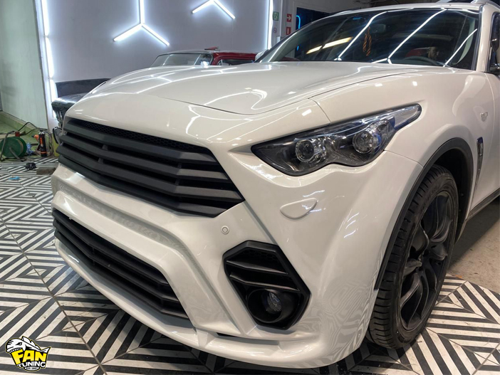 Установка нового тюнингованого бампера на Инфинити (Infiniti) FX37