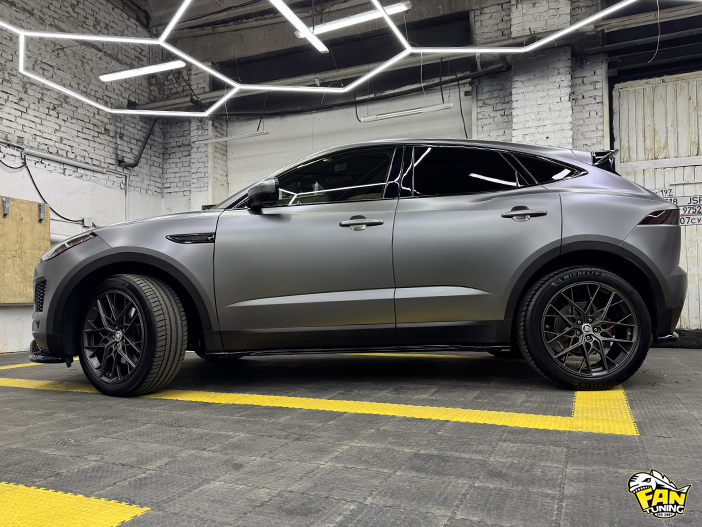 Установка аэродинамического обвеса на Ягуар (Jaguar) E-Pace
