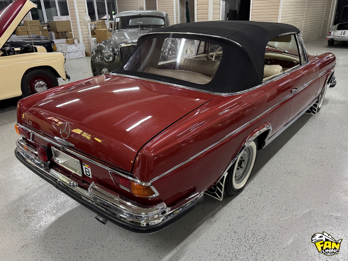 Пошив новой складной крыши (тента кабриолета) на Мерседесе (Mercedes) 220 W111 1965 г.в.
