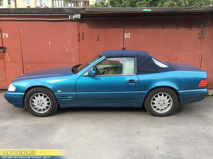 Замена мягкого стекла в тенте кабриолета Mercedes W129 SL