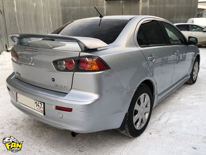 Установка небольшого обвеса на Мицубиши (Mitsubishi) Lancer X