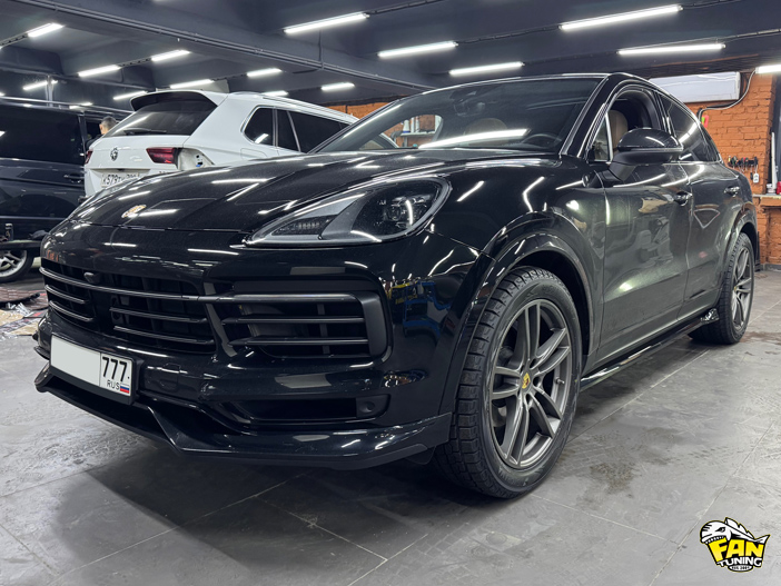 Установка сплиттеров под пороги и диффузора заднего бампера на Порше Кайенн (Porsche Cayenne) Coupe