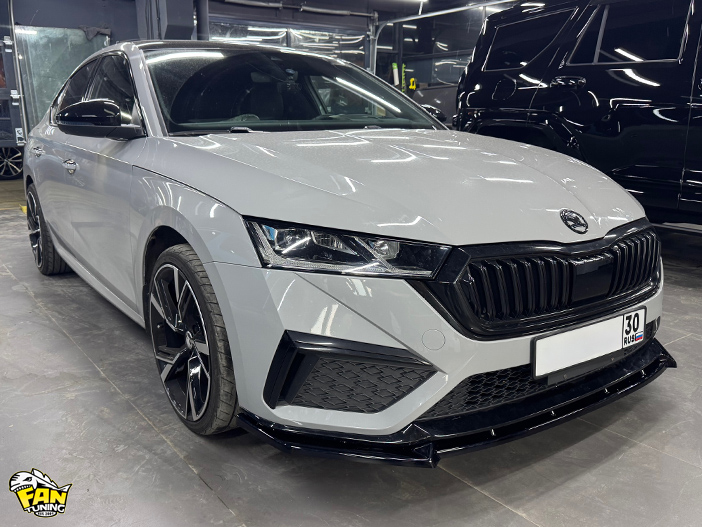 Установка спойлера переднего бампера на Шкоду Октавию (Skoda Octavia) RS A8