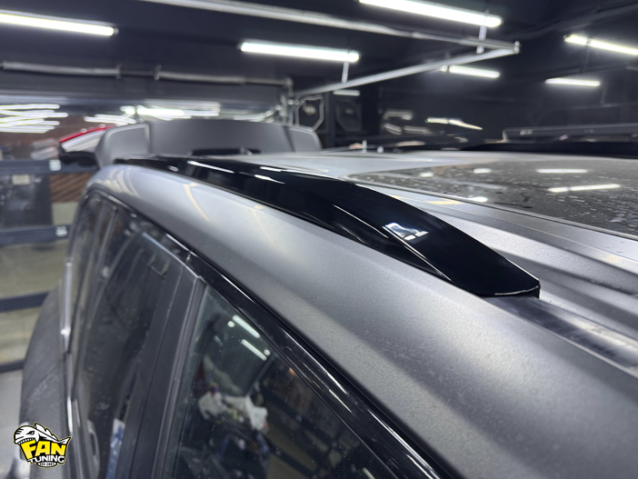 Установка пружин для занижения (-50мм) на заднюю ось и новых рейлингов на крышу Тойоты Ленд Крузер (Toyota Land Cruiser) 300