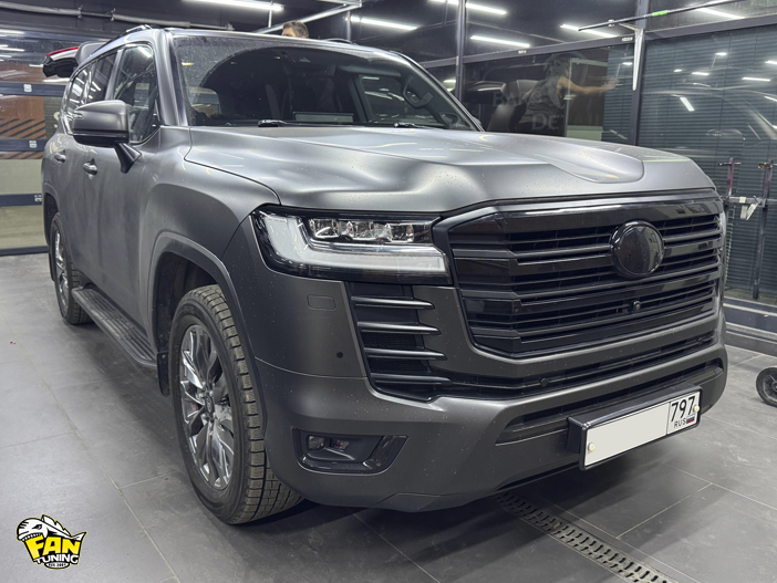 Установка пружин для занижения (-50мм) на заднюю ось и новых рейлингов на крышу Тойоты Ленд Крузер (Toyota Land Cruiser) 300